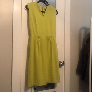 Tahari lime green dress - size 4